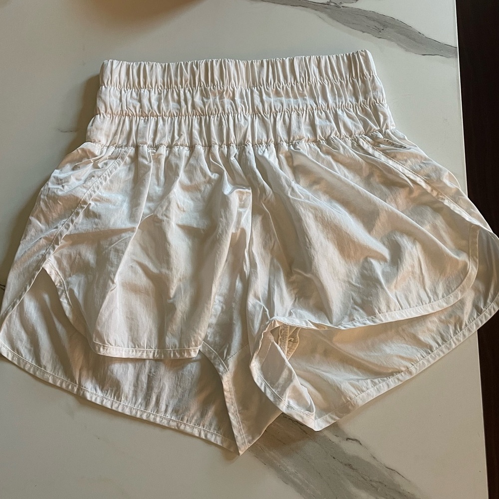 Free People the way home shorts!